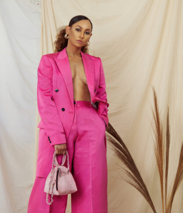 Elinam Three-piece Suit II